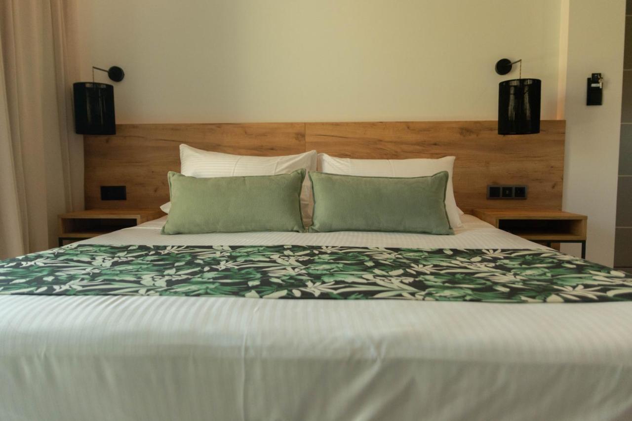 Kavos Hotel & Suites Stavrós Екстериор снимка