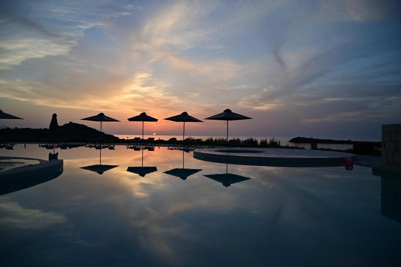 Kavos Hotel & Suites Stavrós Екстериор снимка